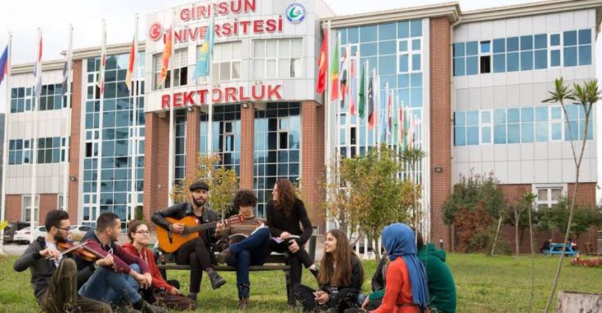 Giresun Üniversitesi Adres ve İletişim Bilgileri