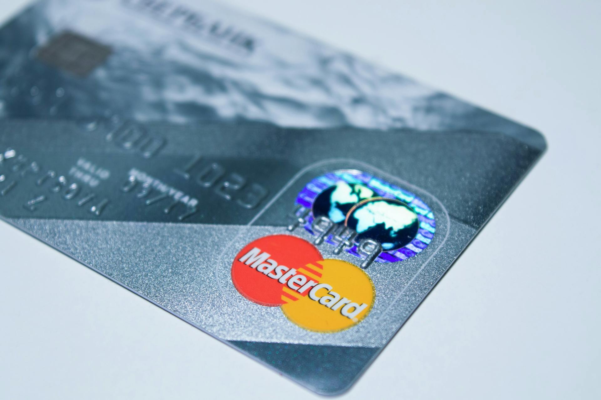 Kredi Kartlarının Geleceği: Mastercard’ın Yenilikçi Yaklaşımları